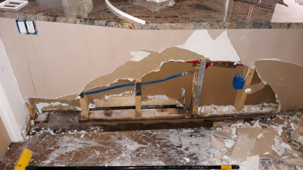 Best Commercial water damage restoration  in Sinton, TX